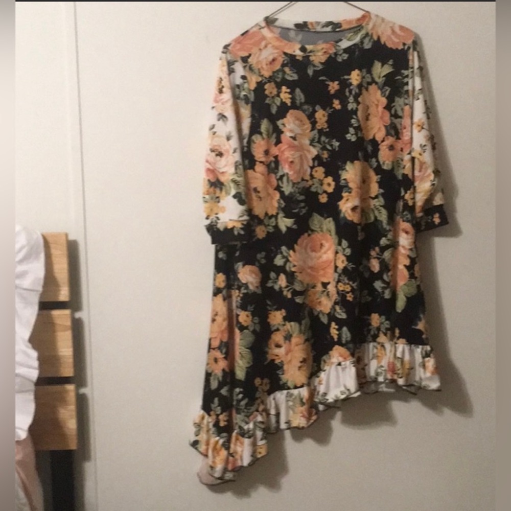 Womens custom made floral top